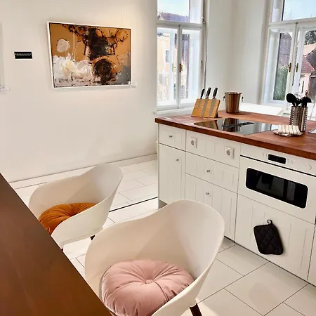 Kunst-villa Mit Privatpool Grazsued, Mit Gartenblick Ohne Pool ウンタープレムシュテッテン