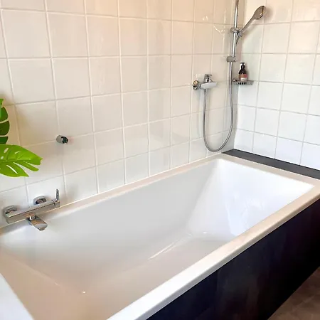 Kunst-villa Mit Privatpool Grazsued, Mit Gartenblick Ohne Pool Apartman Unterpremstätten