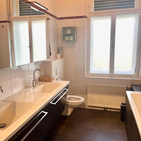 Kunst-villa Mit Privatpool Grazsued, Mit Gartenblick Ohne Pool * ウンタープレムシュテッテン