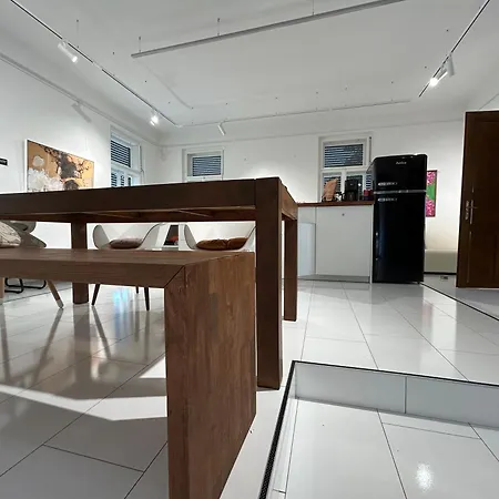 Kunst-villa Mit Privatpool Grazsued, Mit Gartenblick Ohne Pool アパート *