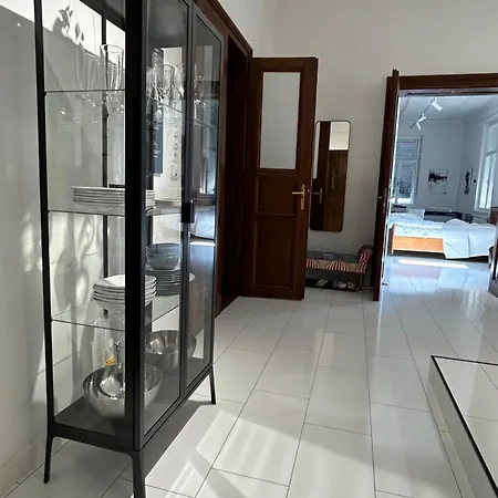 アパート Kunst-villa Mit Privatpool Grazsued, Mit Gartenblick Ohne Pool ウンタープレムシュテッテン