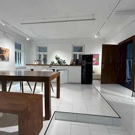 Kunst-villa Mit Privatpool Grazsued, Mit Gartenblick Ohne Pool Unterpremstätten