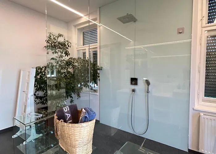 Apartment Kunst-villa Mit Privatpool Grazsued, Mit Gartenblick Ohne Pool *